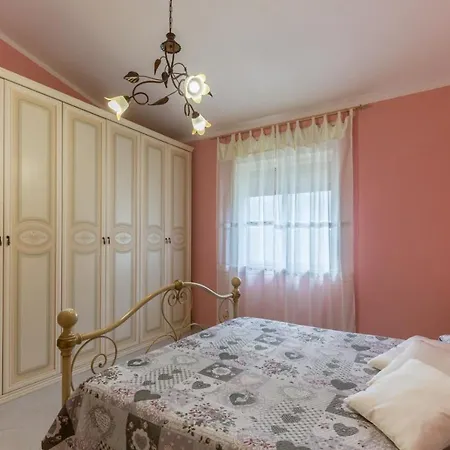 Irene's House Near The Sea With Pool, Parking & Wi-fi * أفولا