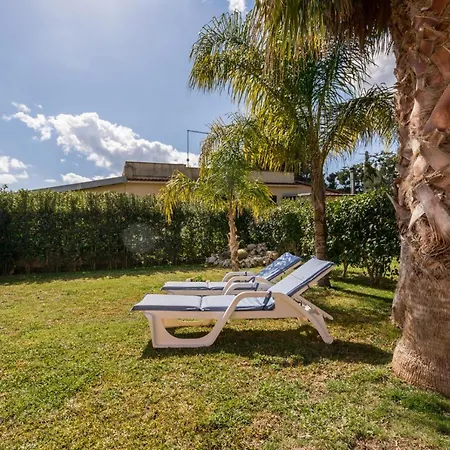 Irene's House Near The Sea With Pool, Parking & Wi-fi * Avola
