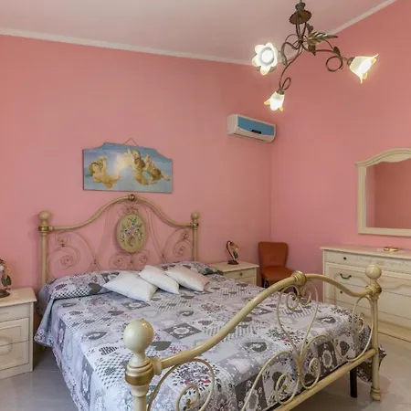 Irene's House Near The Sea With Pool, Parking & Wi-fi * Avola